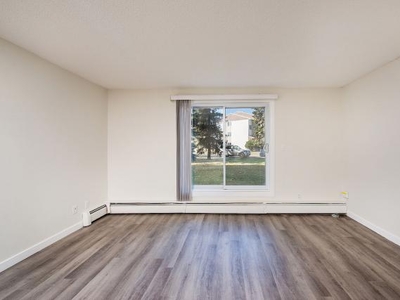 2 Bedroom Apartment Unit Edmonton AB For Rent At 1350