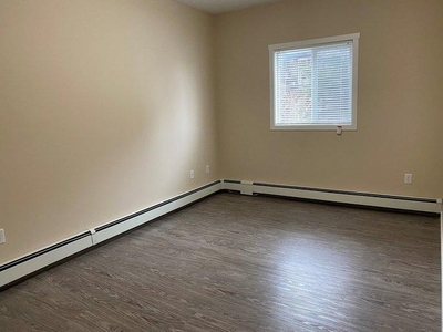 2 Bedroom Apartment Unit Edmonton AB For Rent At 1650
