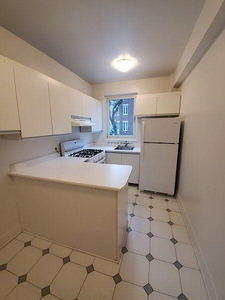 2 Bedroom Apartment Unit Montral QC For Rent At 1645