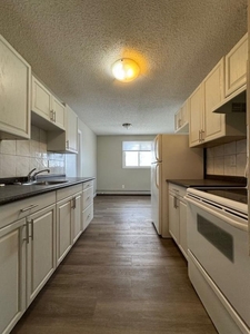 2 Bedroom Apartment Unit Saskatoon SK For Rent At 1399