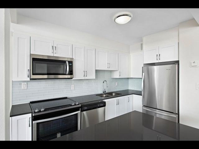 2 Bedroom Apartment Unit Toronto ON For Rent At 2989