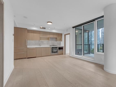 2 Bedroom Condominium Vancouver BC For Rent At 4100