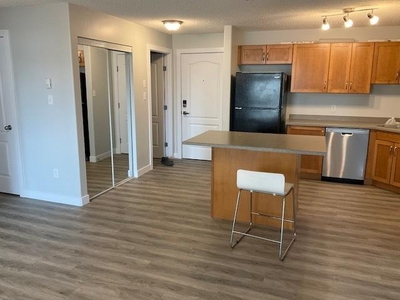 2 Bedroom Detached House Edmonton AB For Rent At 1600