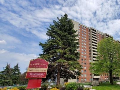3 Bedroom Apartment Unit Ajax ON For Rent At 2850