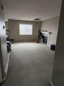 3 Bedroom Apartment Unit Calgary AB For Rent At 2700