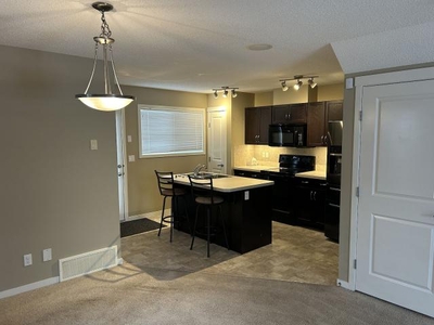 3 Bedroom Apartment Unit Edmonton AB For Rent At 1750