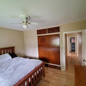 3 Bedroom Detached House Edmonton AB For Rent At 2200