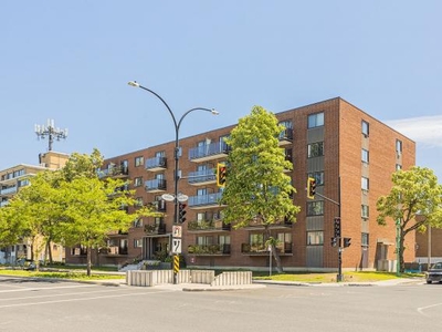 Apartment Unit Montral QC For Rent At 1100