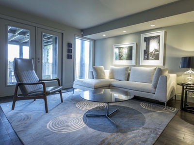 Calgary Apartment For Rent | Erlton | Executive Modern Erlton Suite