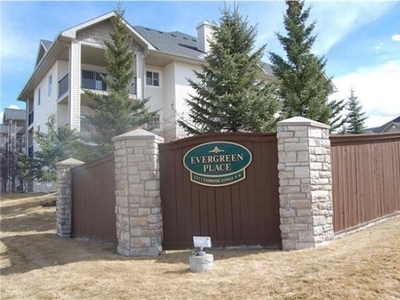 Calgary Condo Unit For Rent | Evergreen | Excellent rental opportunity in Evergreen