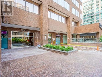 Commercial For Sale In Yorkville, Toronto, Ontario