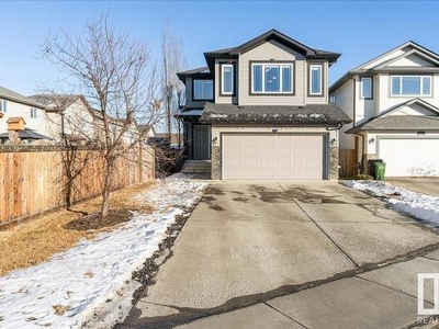 House For Sale In Carlton, Edmonton, Alberta