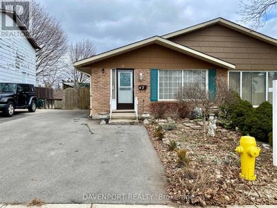 House For Sale In Northview, Cambridge, Ontario