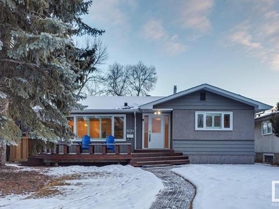 House For Sale In Parkview, Edmonton, Alberta