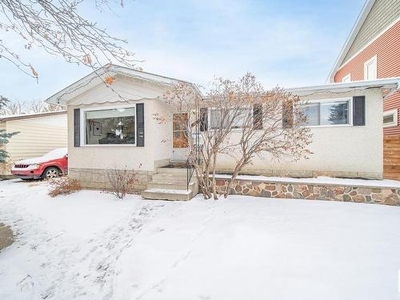 House For Sale In Sherwood, Edmonton, Alberta