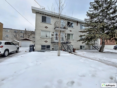 Triplex for sale Longueuil (Vieux-Longueuil) 6 bedrooms