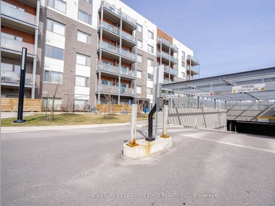 14 - 50 Orchid Place DrToronto,
ON, M1B 0C4