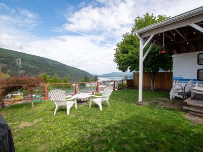 145 1436 FROST ROAD Chilliwack
