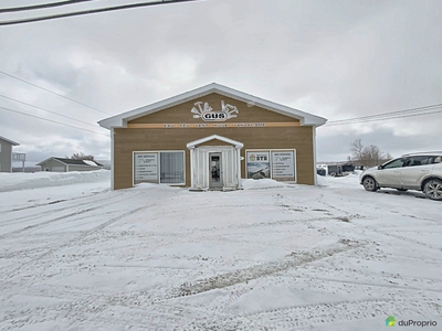 Commercial building for sale Matane