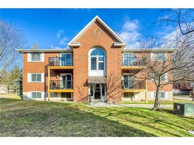 Condo For Sale In Vanier, Kitchener, Ontario