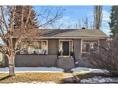 House For Sale In Elboya, Calgary, Alberta