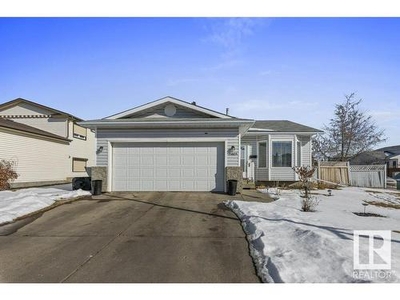 House For Sale In Oxford, Edmonton, Alberta