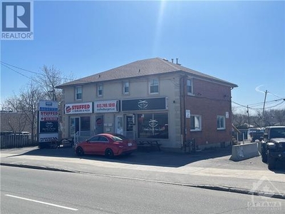 Commercial For Sale In Overbrook - McArthur, Ottawa, Ontario