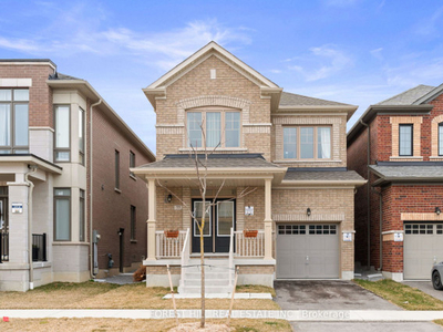 ✨GORGEOUS AND BRIGHT 4 BEDROOM DETACHED HOME IN WHITBY!