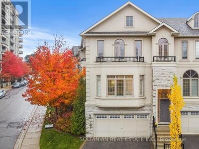 Townhouse For Sale In Don Valley Village, Toronto, Ontario