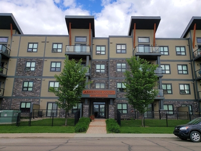 Edmonton Apartment For Rent | Greenfield | Ashbrook Court