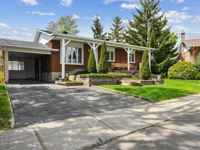 House For Sale In Laval-des-Rapides, Laval (Laval-des-Rapides), Quebec