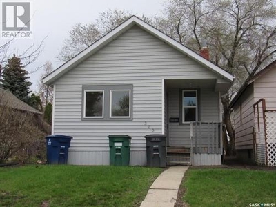 House For Sale In Pleasant Hill, Saskatoon, Saskatchewan