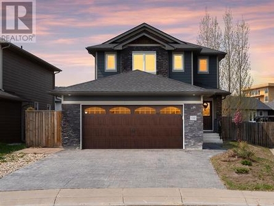 House For Sale In Stonebridge, Saskatoon, Saskatchewan