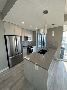 Edmonton Condo Unit For Rent | Downtown | 28TH FLOOR CITY VIEWS
