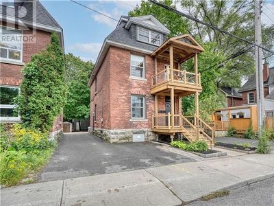 House For Sale In Hintonburg - Mechanicsville, Ottawa, Ontario