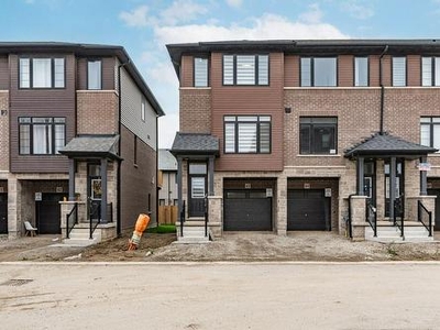 House For Sale In Shellard Lane, Brantford, Ontario