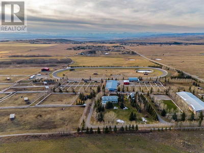 34131 Township Road 262 Rural Rocky View County, Alberta