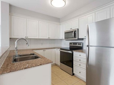 1.5 Bedroom Apartment Unit Ottawa ON For Rent At 2249