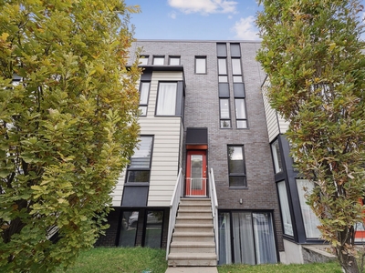 House for sale, 5205 Rue Gabriele-Frascadore, Mercier/Hochelaga-Maisonneuve, QC H1K0J1, CA , in Montreal, Canada