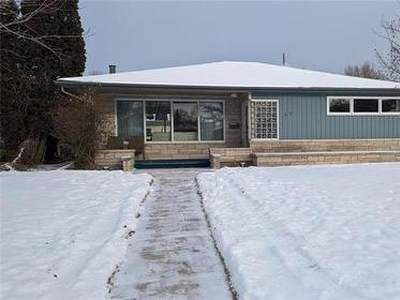 House For Sale In Mathers, Winnipeg, Manitoba