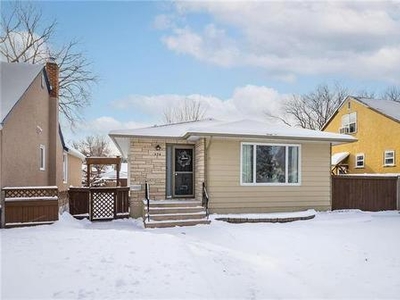 House For Sale In Rossmere-A, Winnipeg, Manitoba