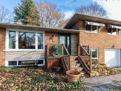 House For Sale In South Cedarbrae, Toronto, Ontario