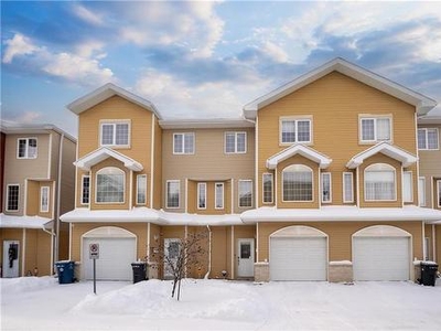 Townhouse For Sale In The Maples, Winnipeg, Manitoba