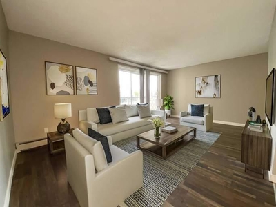 3 Bedroom Apartment Unit Edmonton AB For Rent At 1530