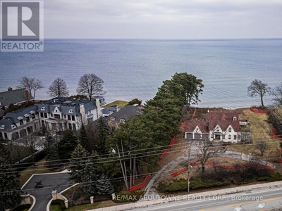 3308 Lakeshore Road W, Bronte West in Oakville, ON