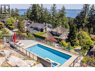 4845 Vista Place, in West Vancouver, BC
