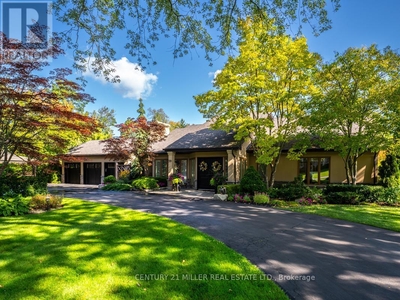 59 Colonial Crecent, Eastlake in Oakville, ON