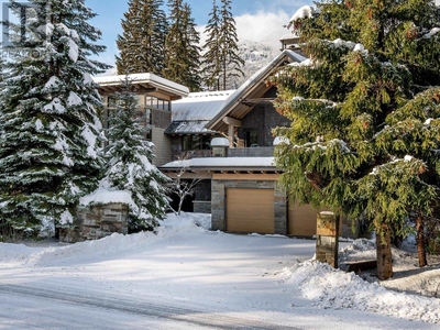 6677 Crabapple Drive, in Whistler, BC
