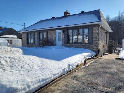 House for sale, 652 Rue du Lac-Fripon, La Haute-Saint-Charles, QC G3G1H2, CA , in Québec City, Canada