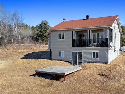 Bungalow 996 Route Principale, Aumond